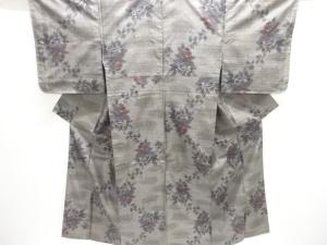 大特価品　枝花模様織り出し本場泥大島紬着物(9マルキ)